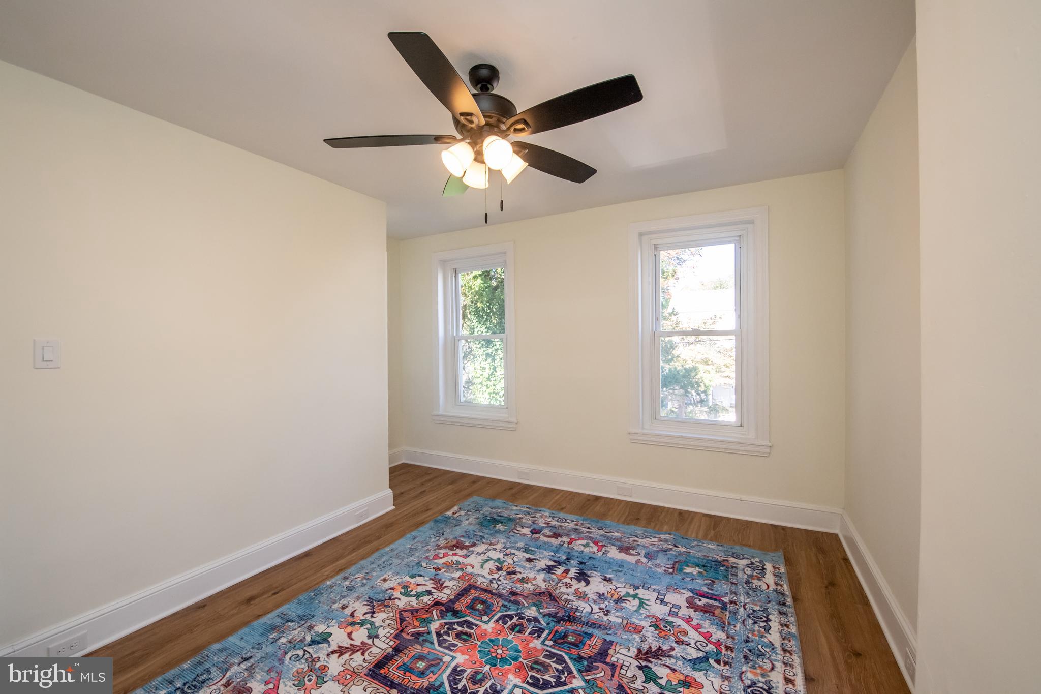 BLUE BELL HILL - Residential