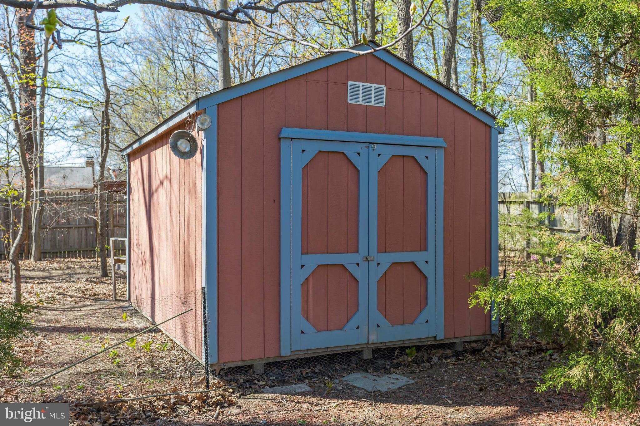 HERITAGE OAKS - Residential