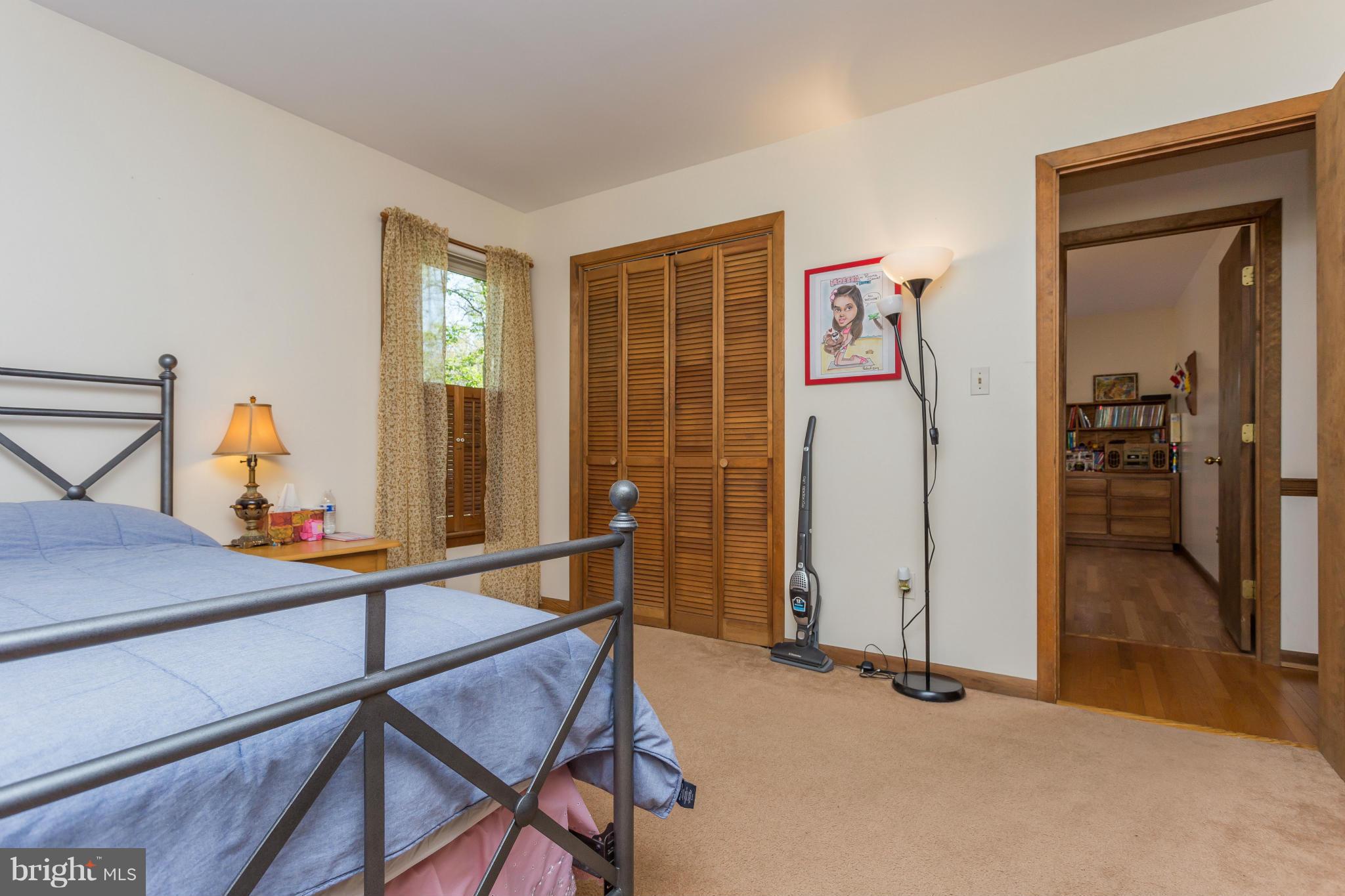 HERITAGE OAKS - Residential