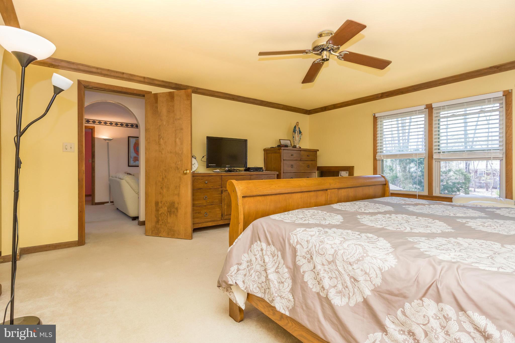 HERITAGE OAKS - Residential