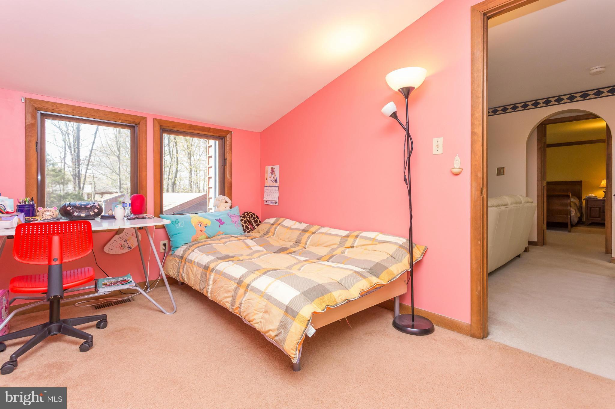 HERITAGE OAKS - Residential