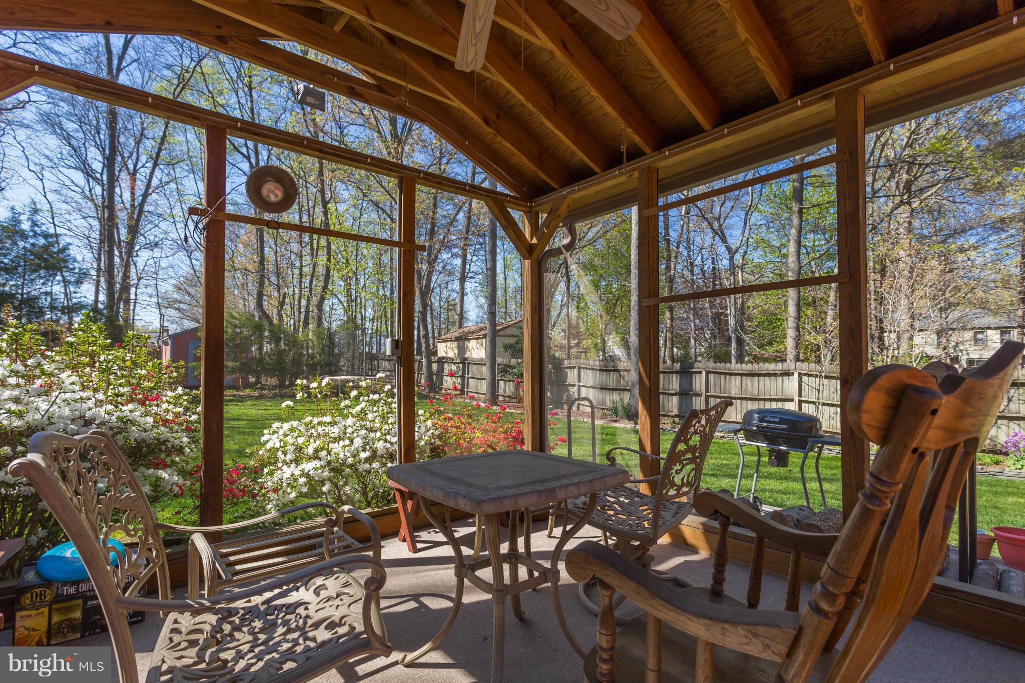 HERITAGE OAKS - Residential