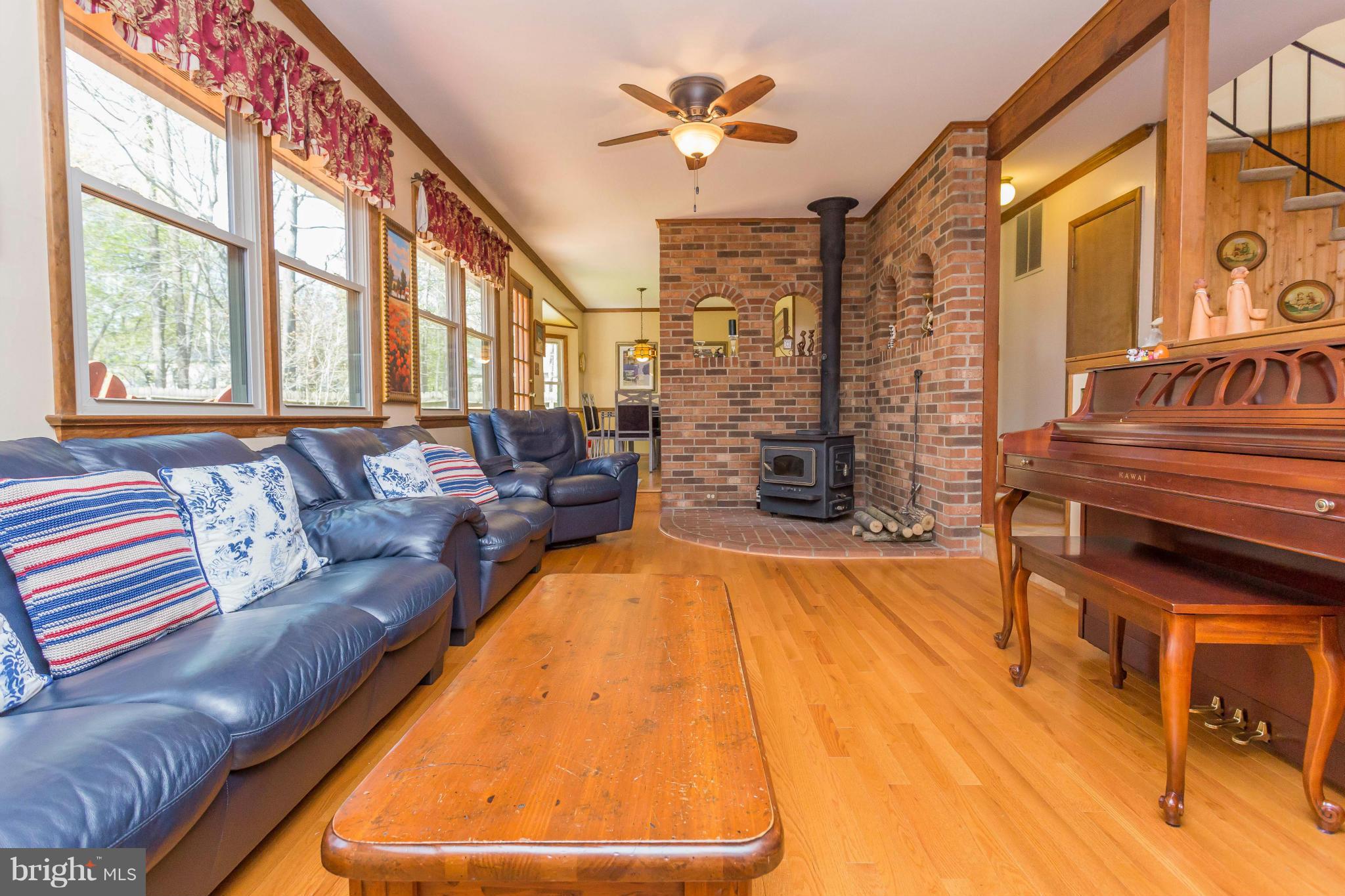 HERITAGE OAKS - Residential