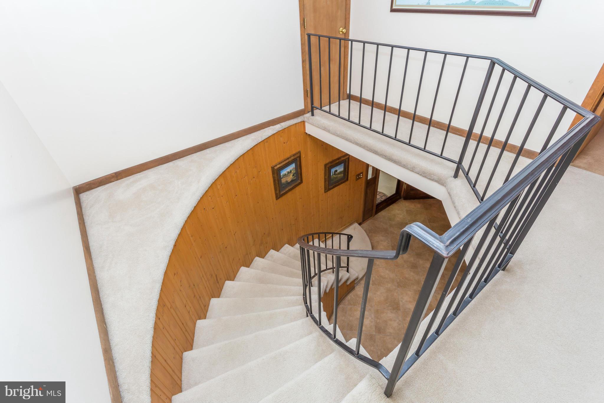 HERITAGE OAKS - Residential