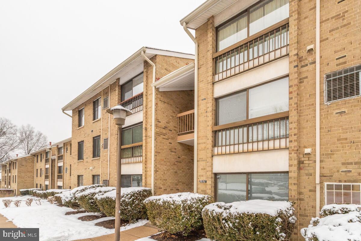 LONG REACH KNOLLS - Residential