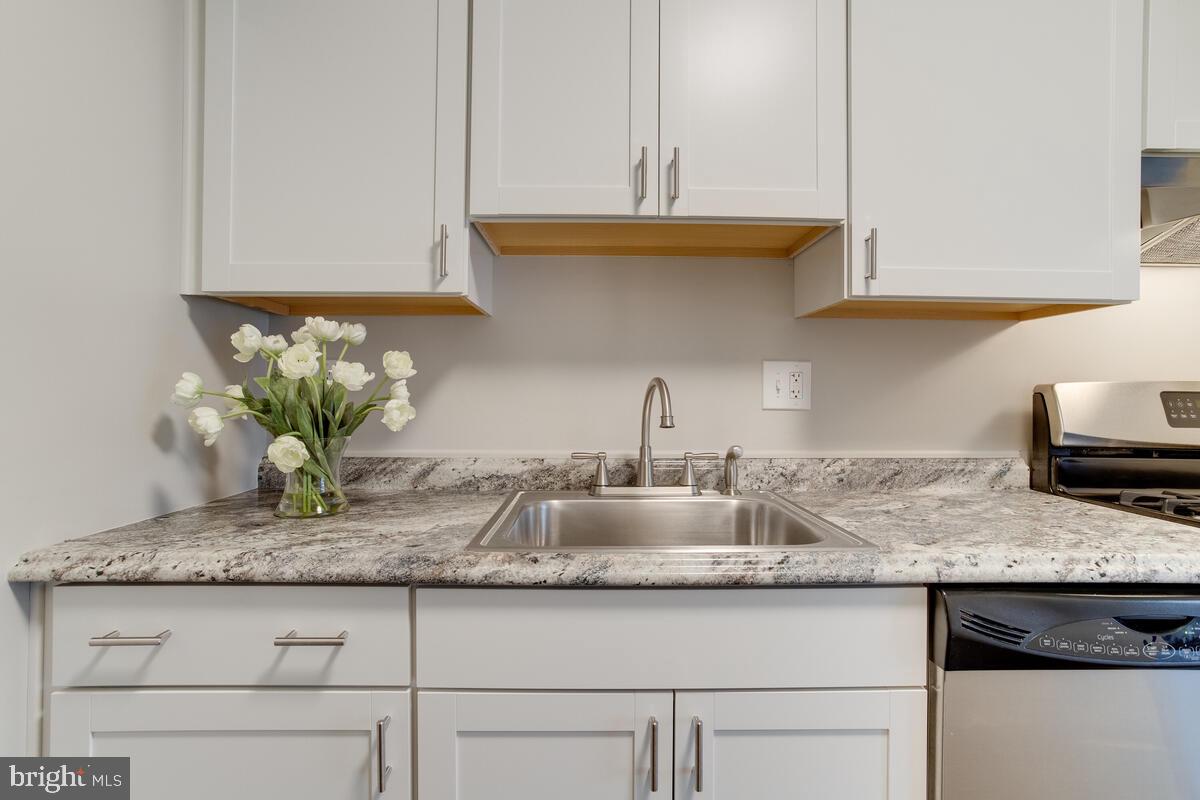 LONG REACH KNOLLS - Residential