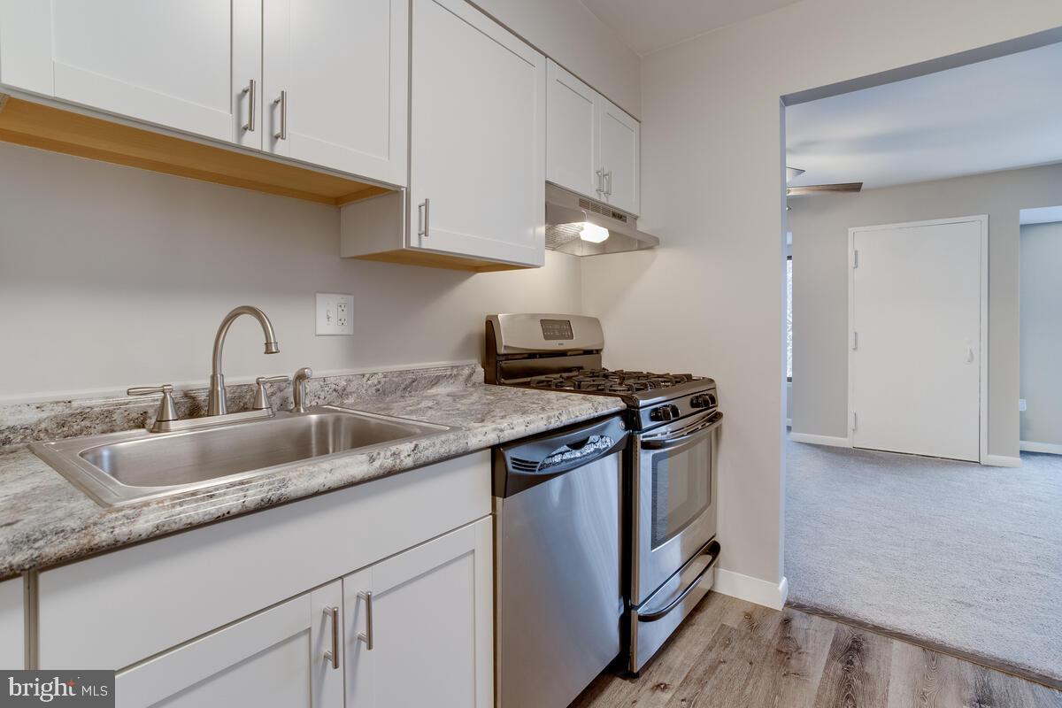 LONG REACH KNOLLS - Residential