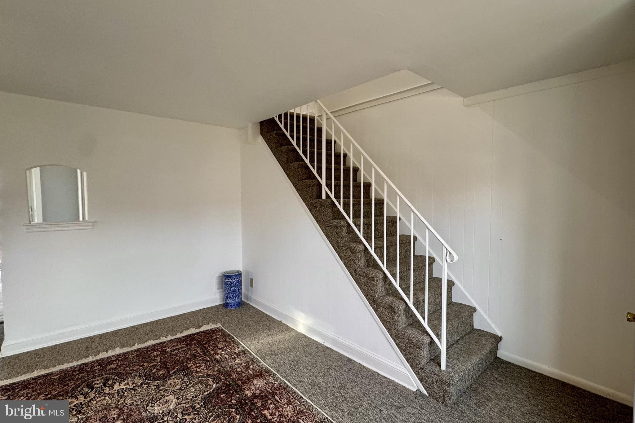 GREEN HILL - Residential