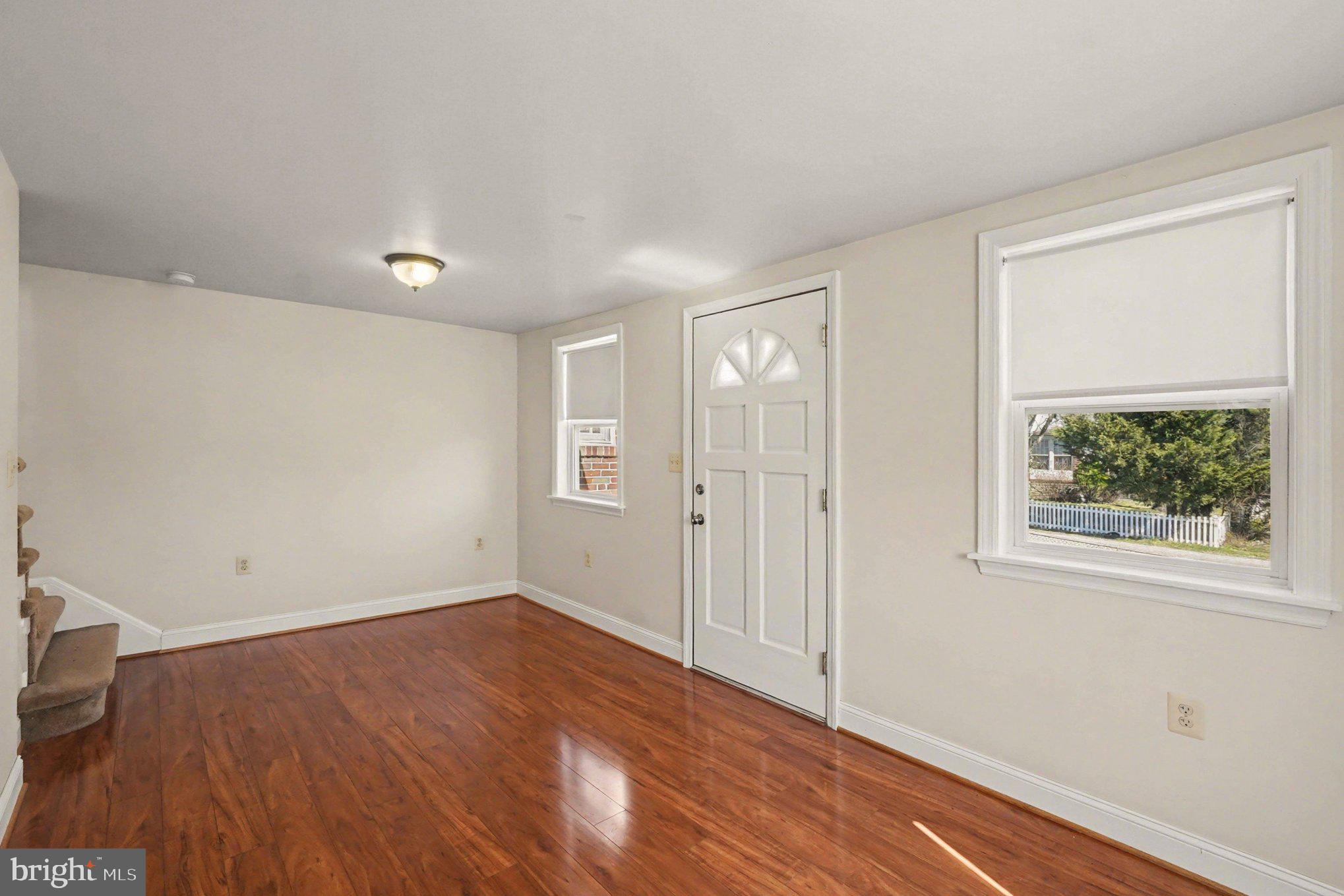 HILLENDALE PARK - Residential