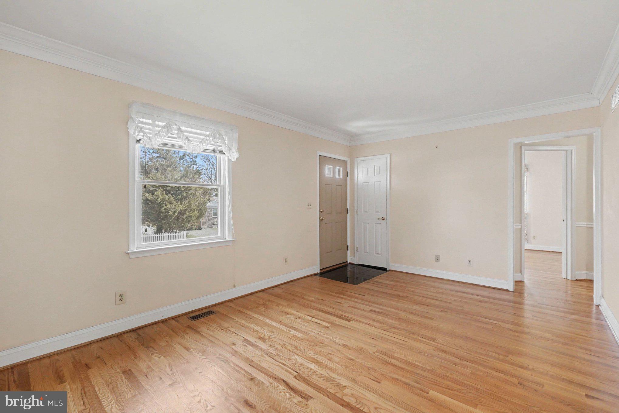 HILLENDALE PARK - Residential