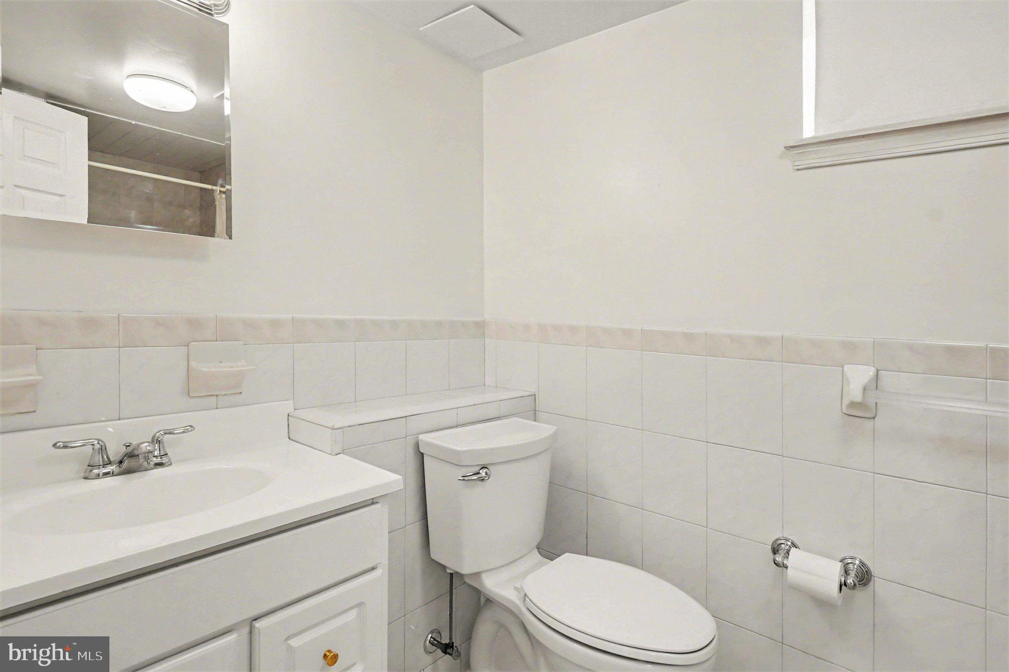 HILLENDALE PARK - Residential