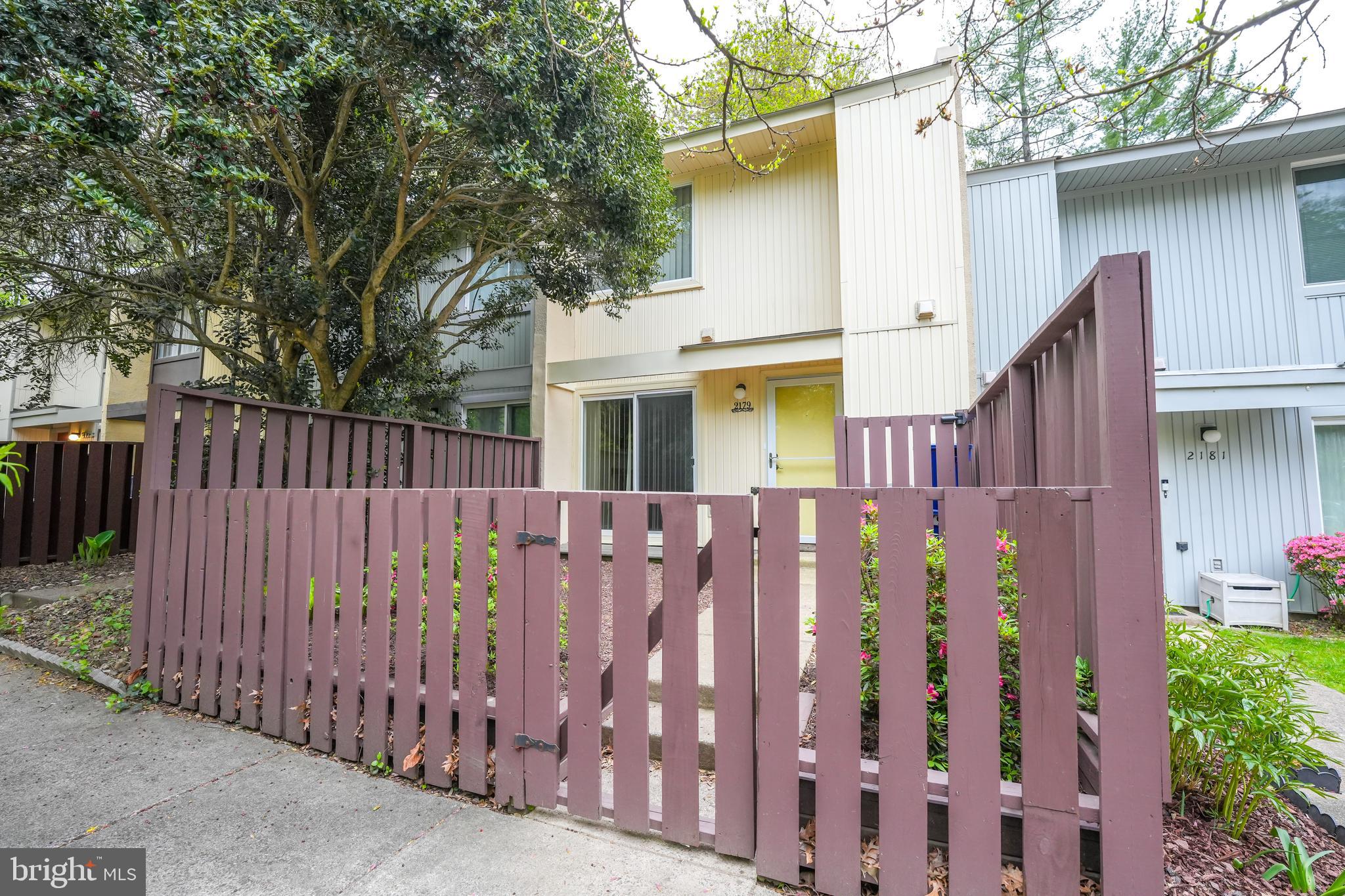 DOGWOOD - Residential Lease