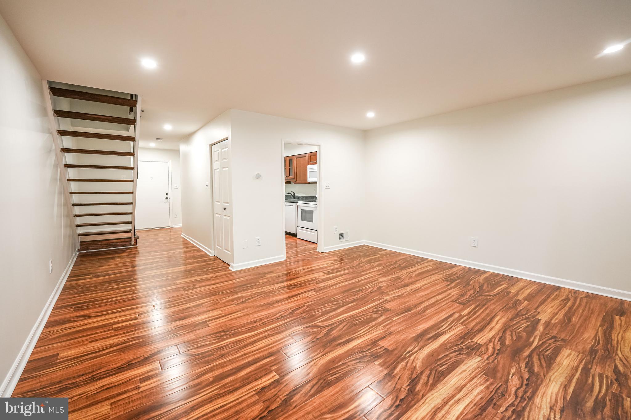 DOGWOOD - Residential Lease