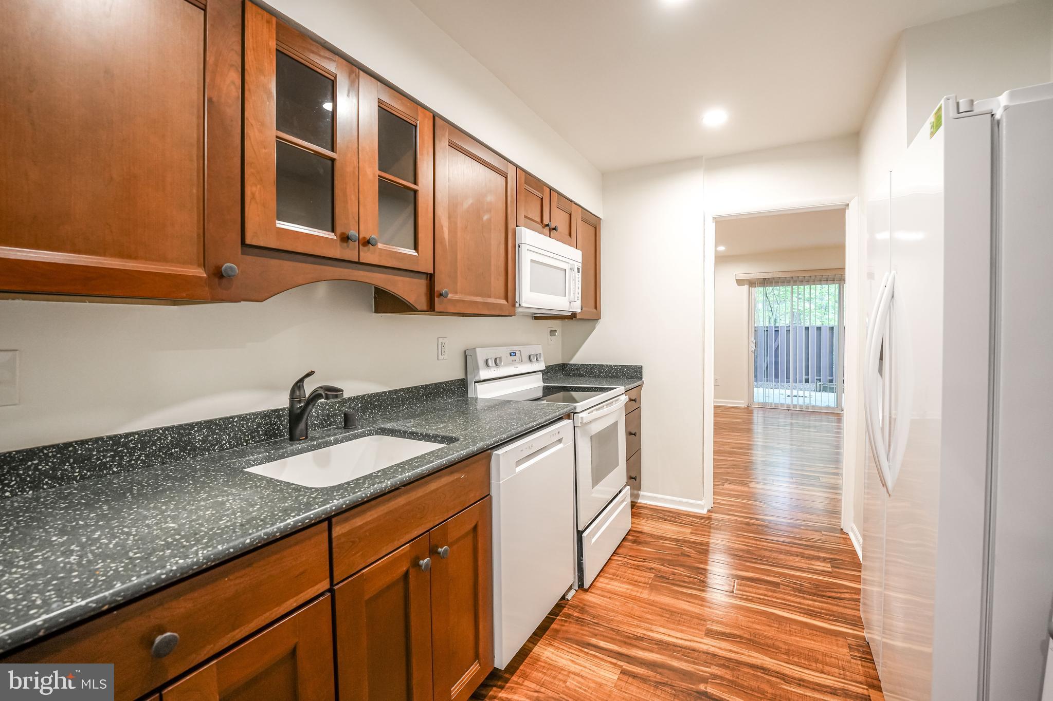 DOGWOOD - Residential Lease