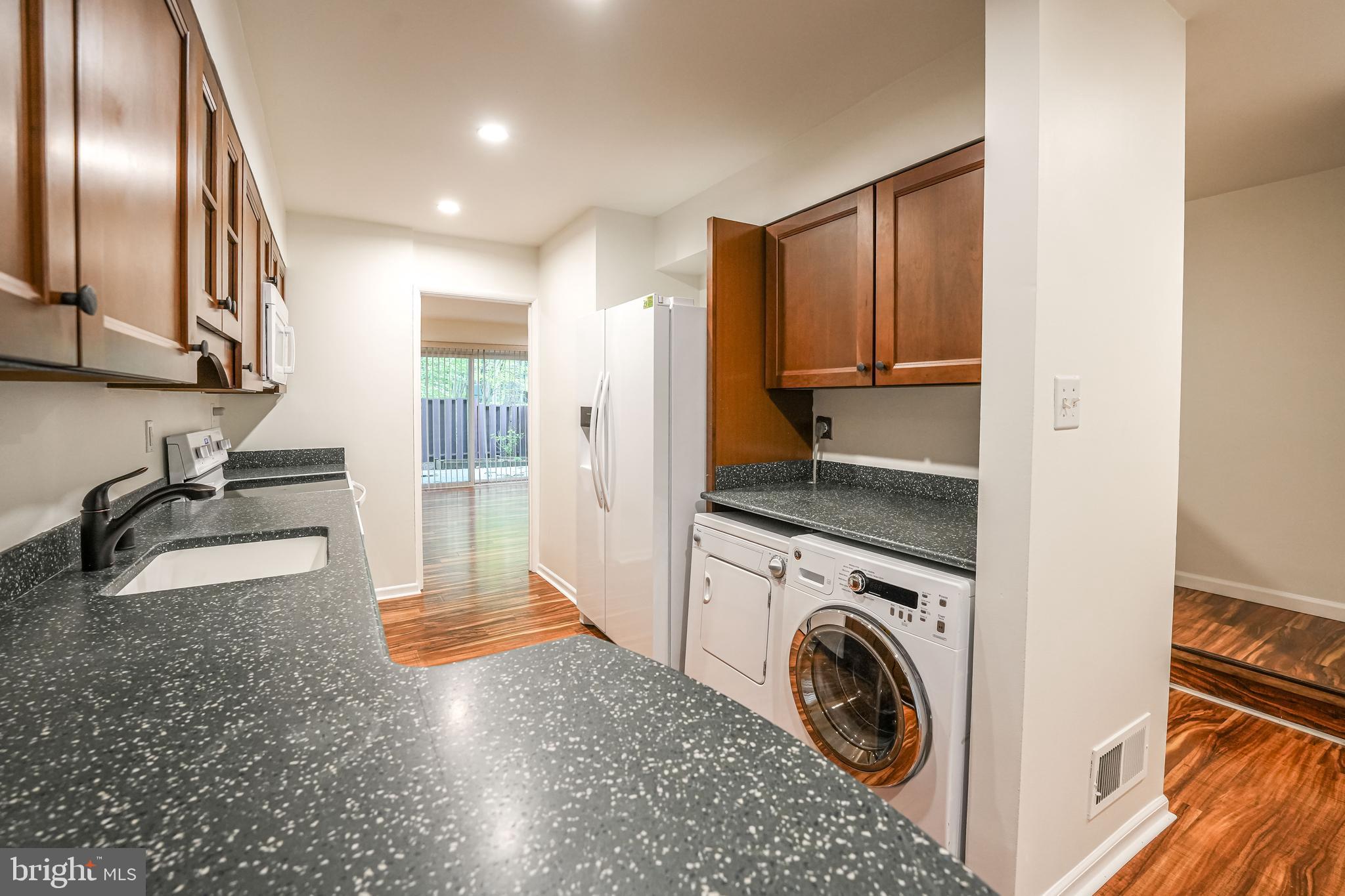 DOGWOOD - Residential Lease