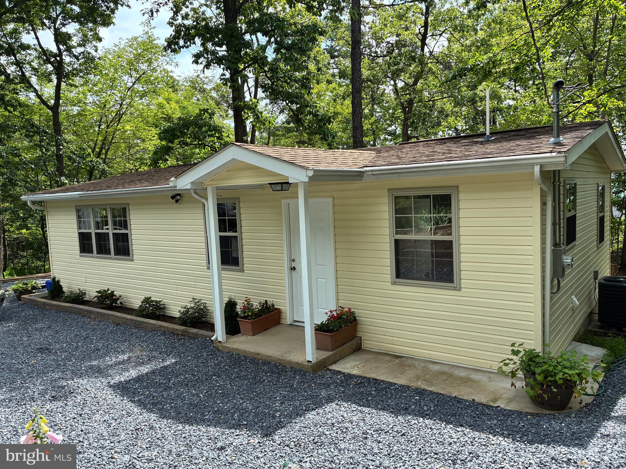 303 FOX TRAIL
