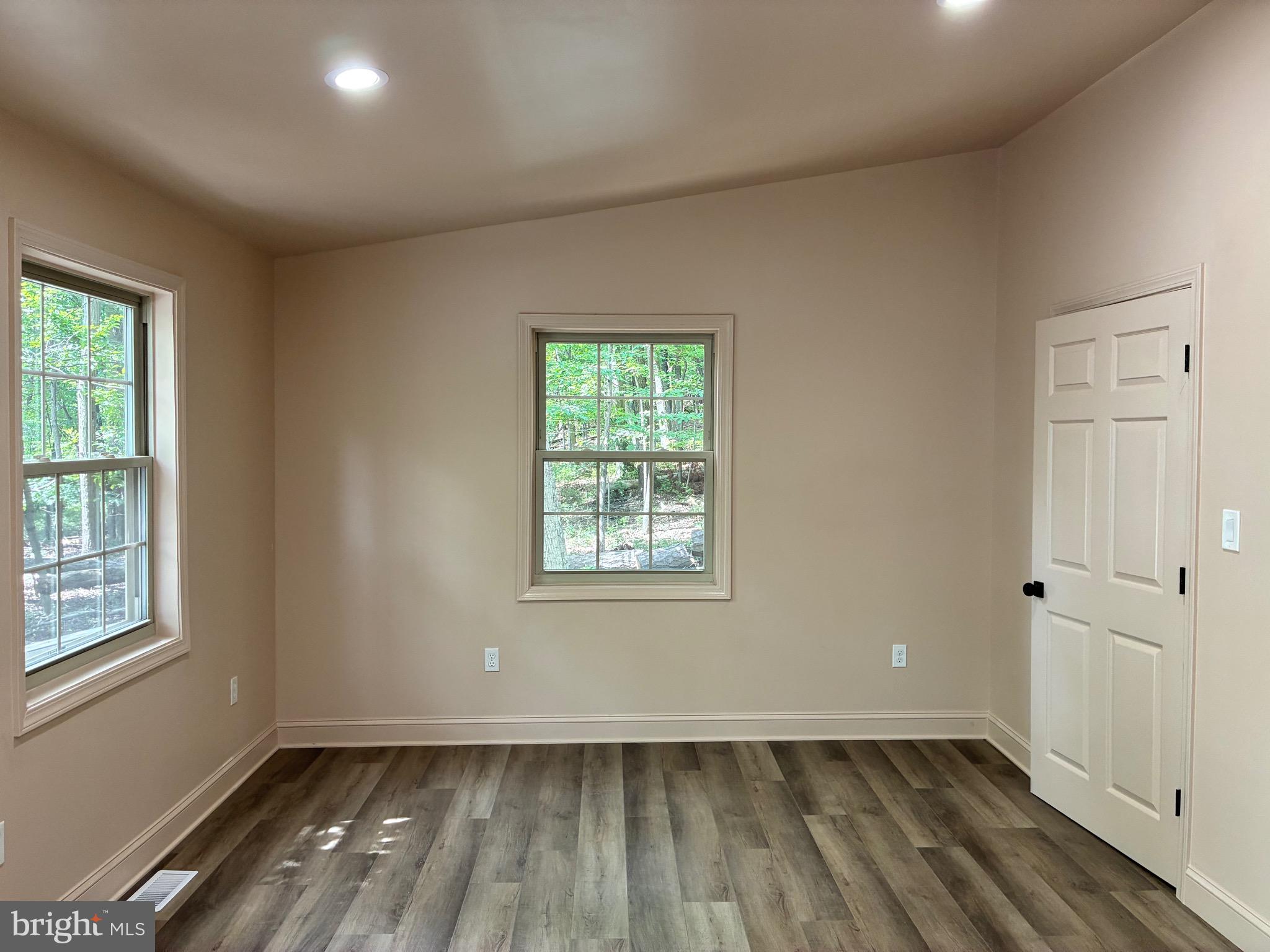 303 FOX TRAIL