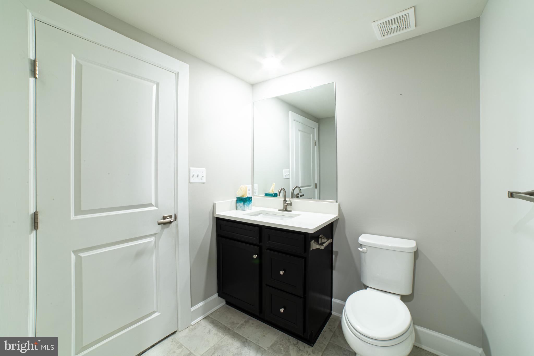 PONDS EDGE - Residential