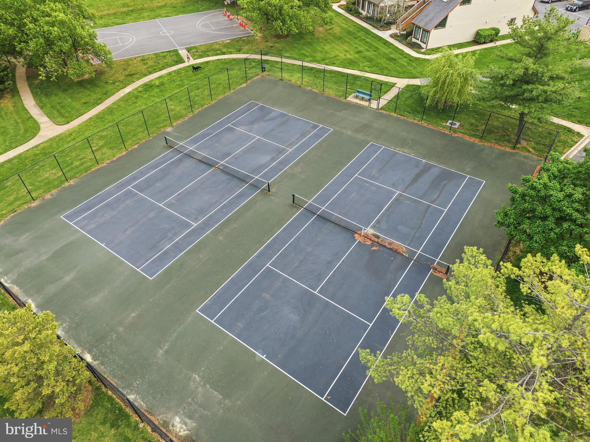 THE VISTAS - Residential