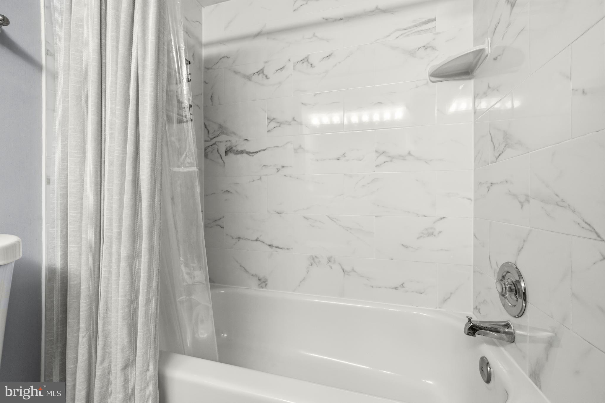 THE VISTAS - Residential