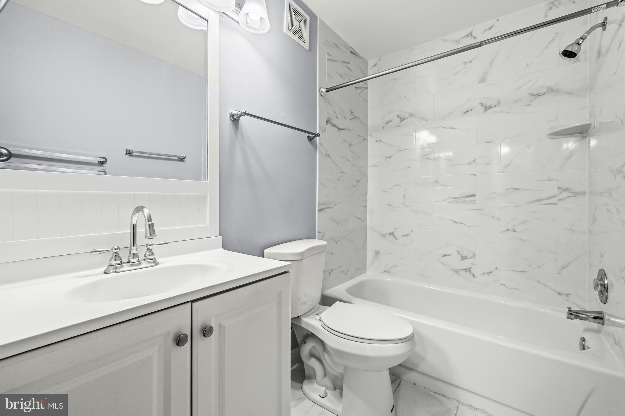 THE VISTAS - Residential