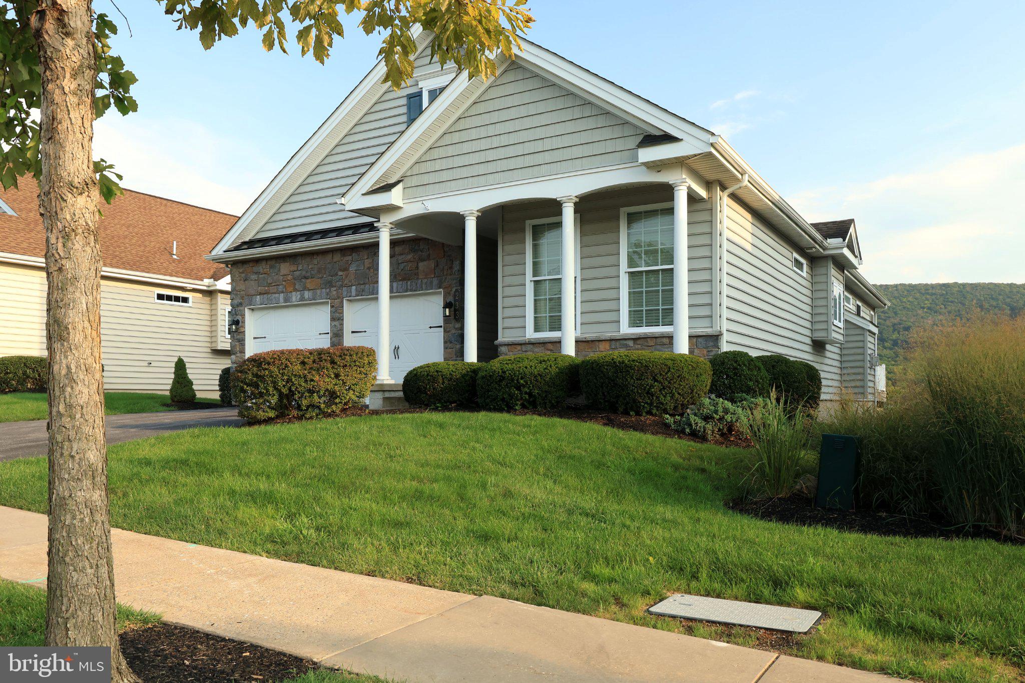 233 BEACON CIRCLE