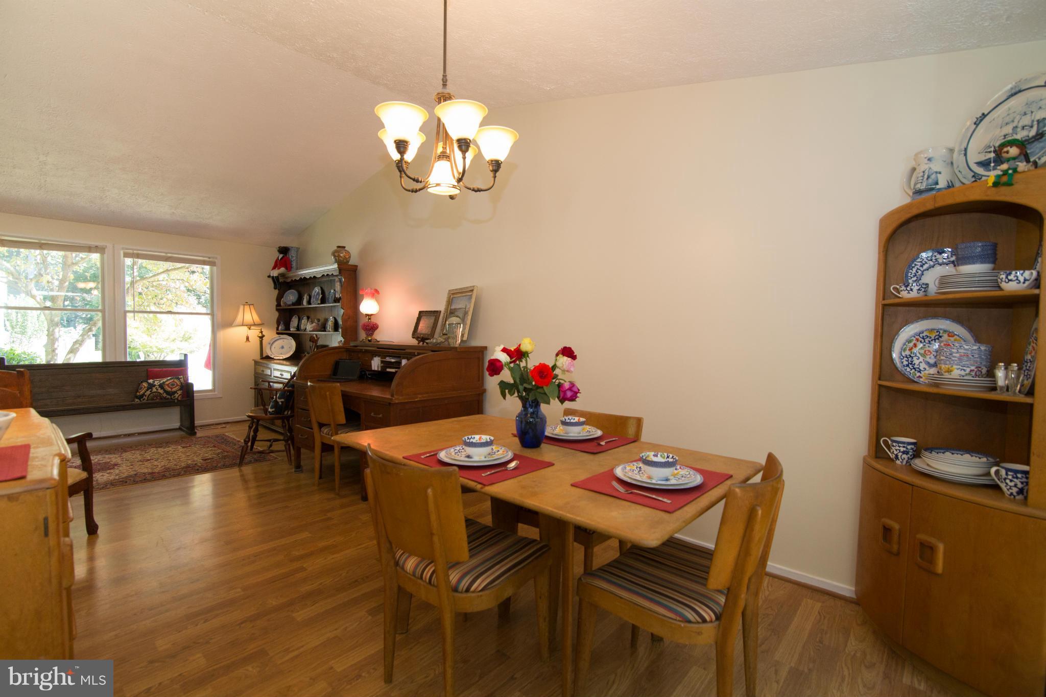 COUNTRY CLUB/LAKE MONTCLAIR - Residential