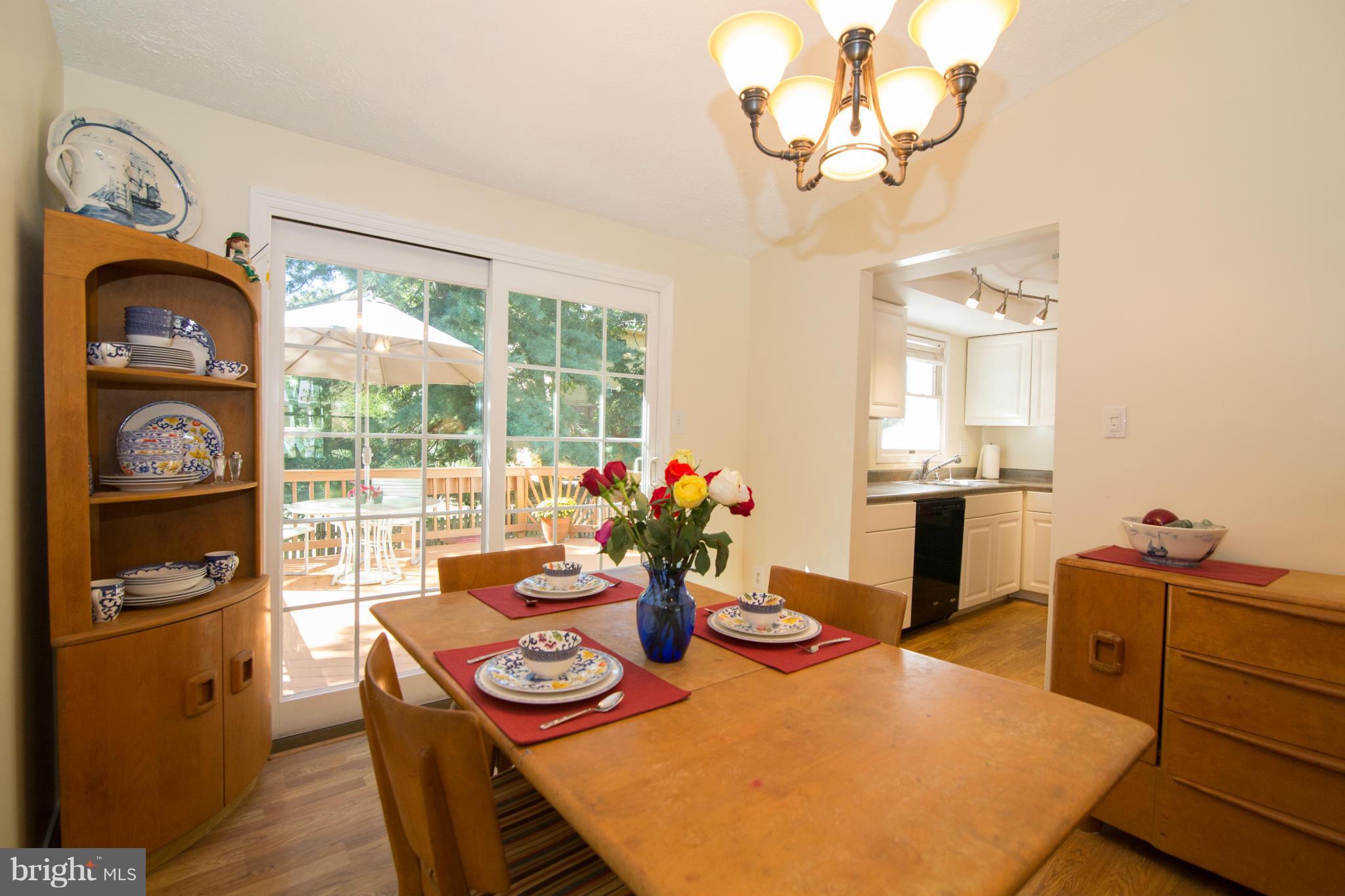 COUNTRY CLUB/LAKE MONTCLAIR - Residential