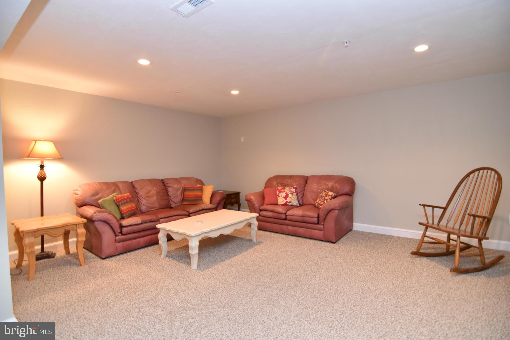 FORREST FARM - Residential