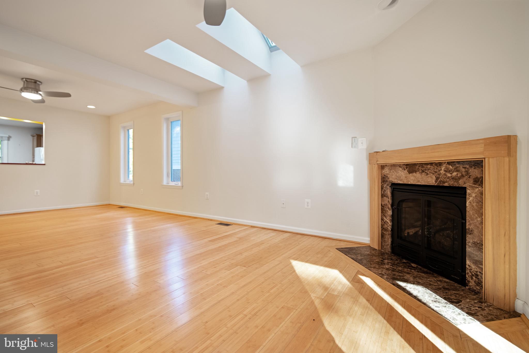 WEST END PARK - Residential