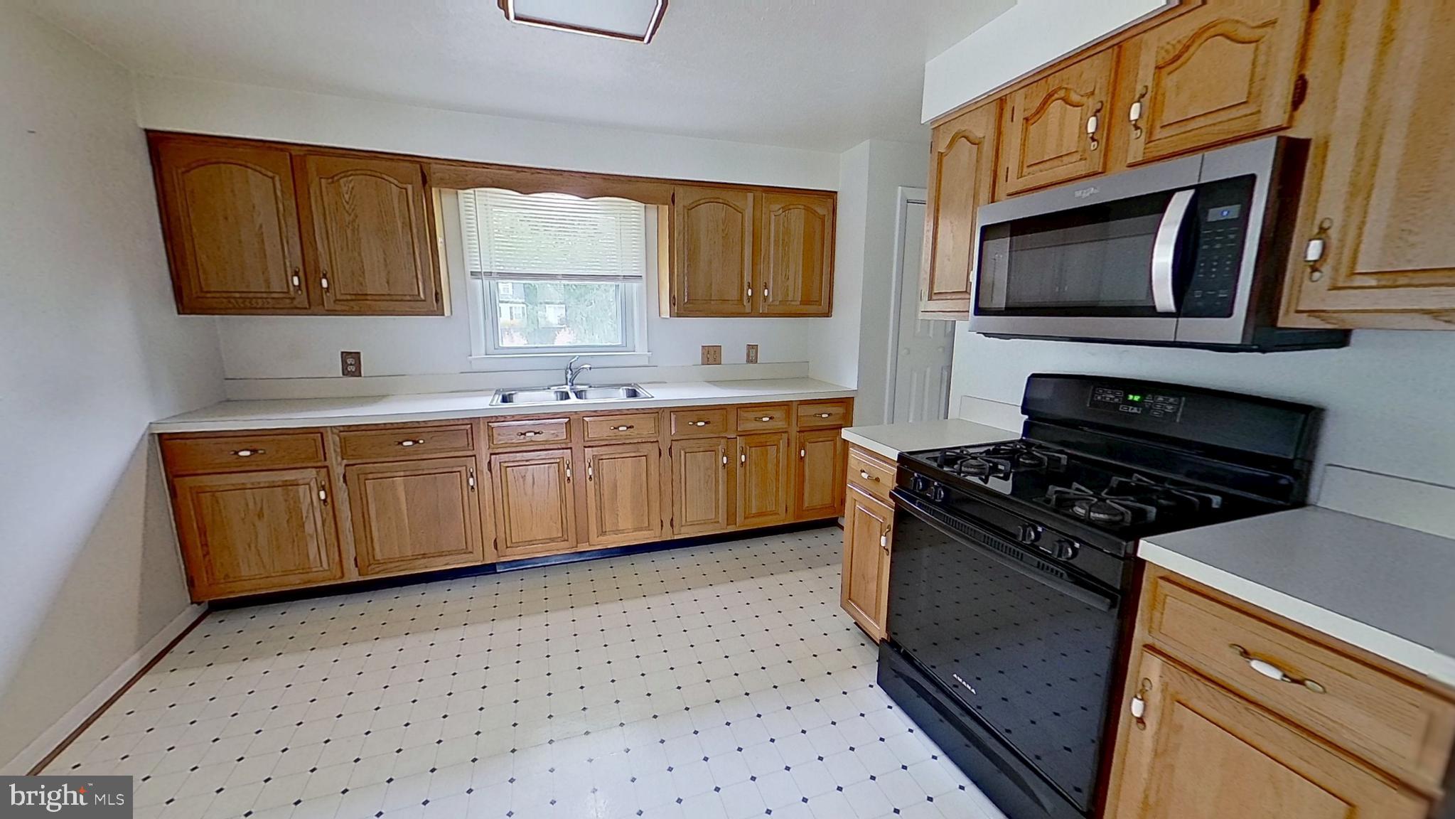 SPRINGETTSBURY TWP - Residential Lease