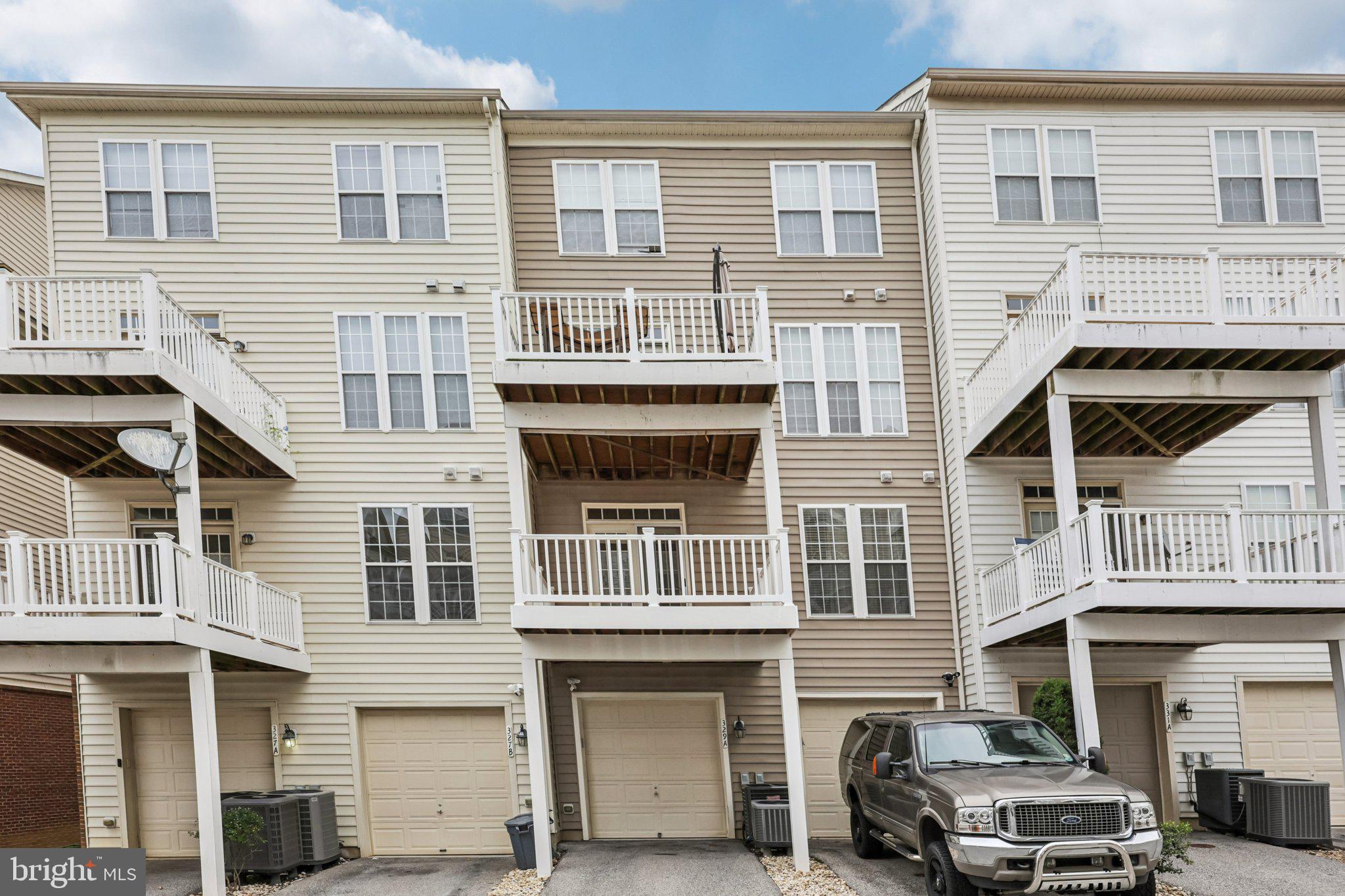 VILLAGES OF POTOMAC AT INDIAN HEAD - Residential