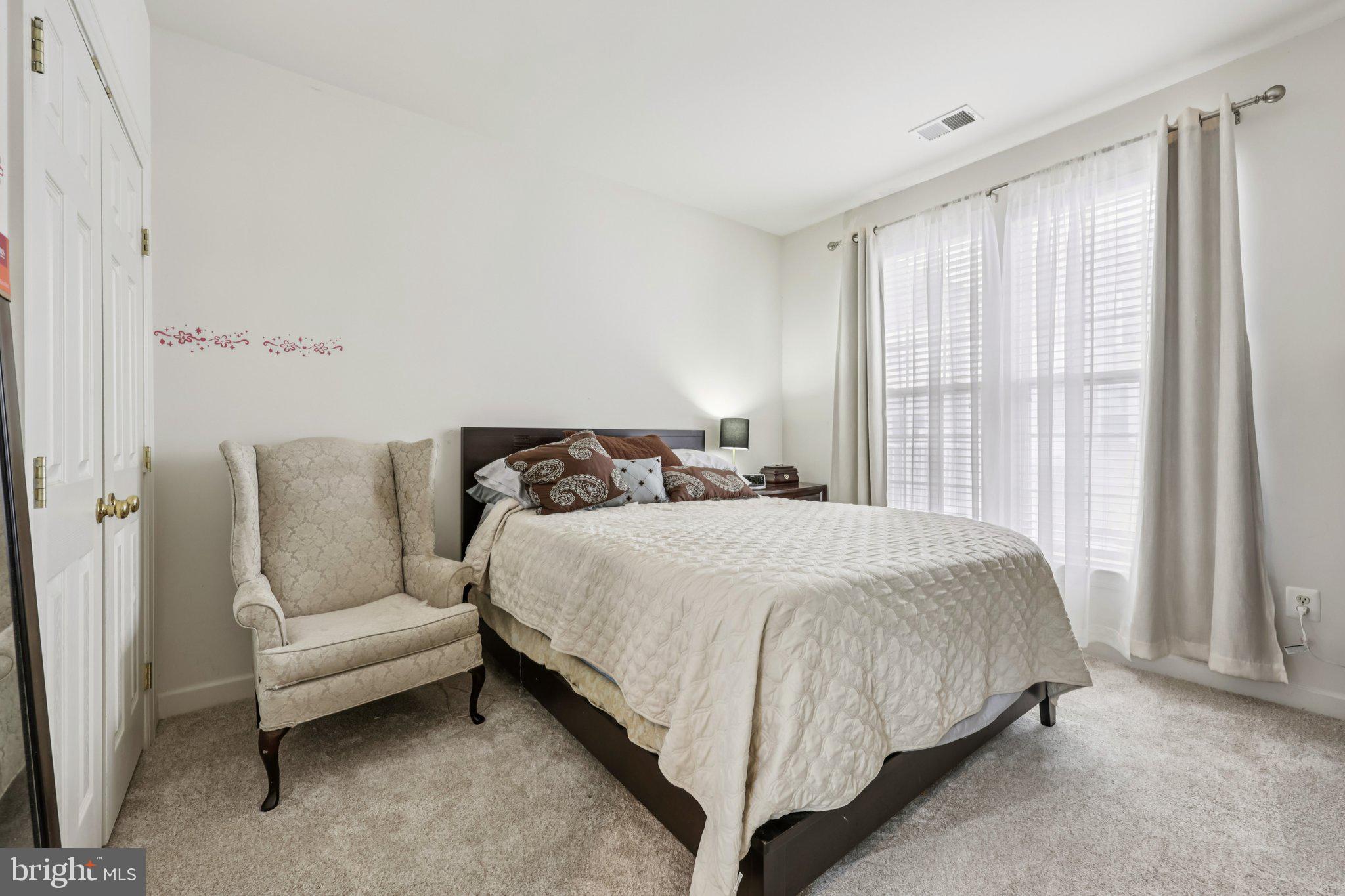 VILLAGES OF POTOMAC AT INDIAN HEAD - Residential