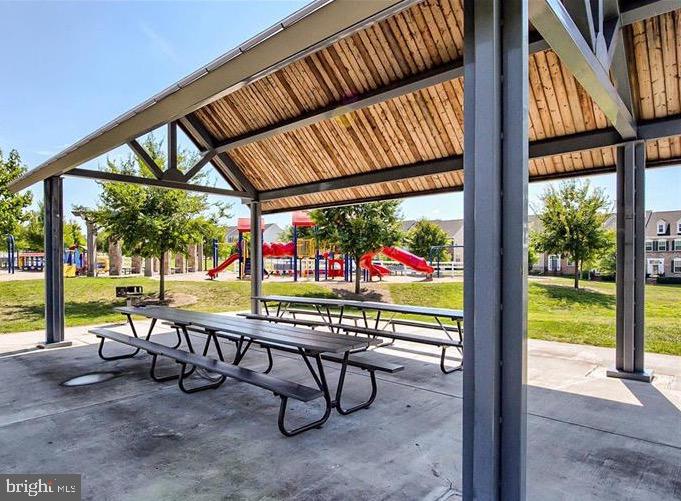 HIGHLANDS AT CLARKSBURG - Residential