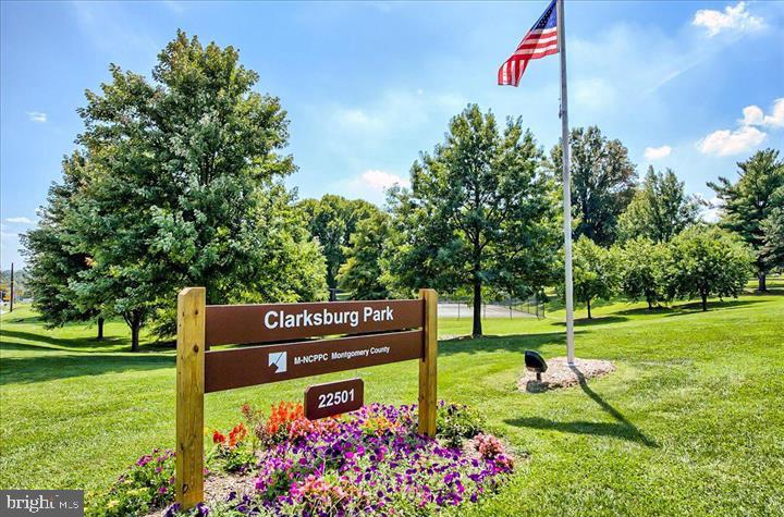 HIGHLANDS AT CLARKSBURG - Residential