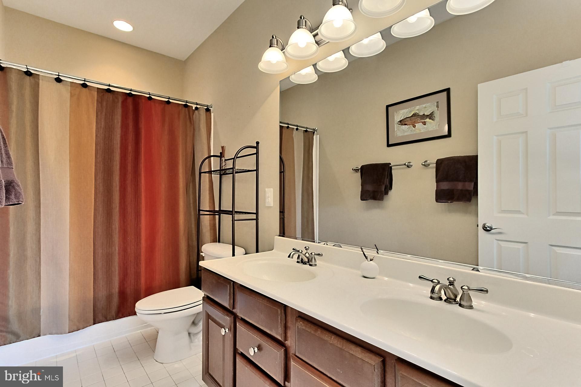 STREAM VALLEY ESTATES - Residential