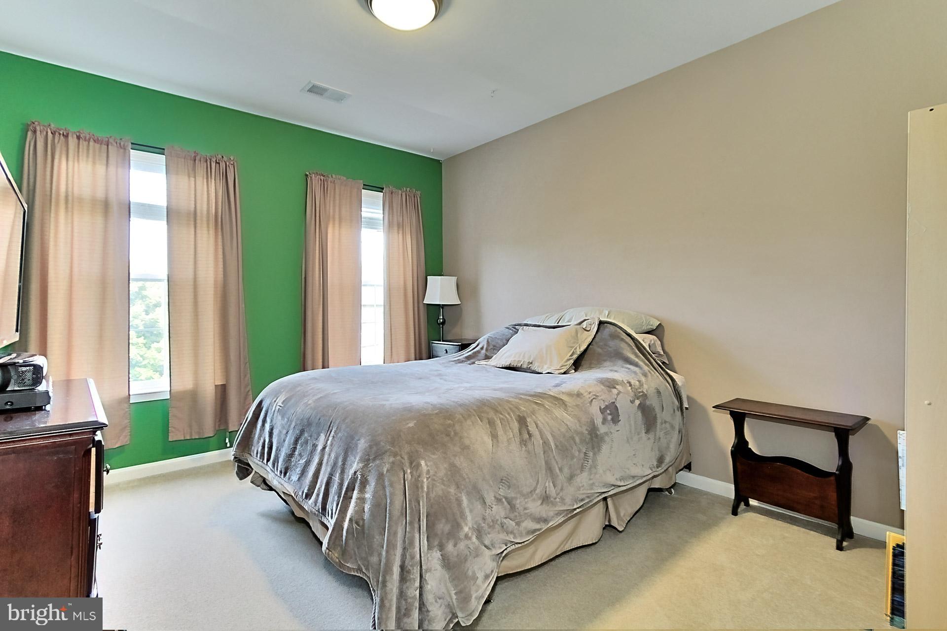 STREAM VALLEY ESTATES - Residential