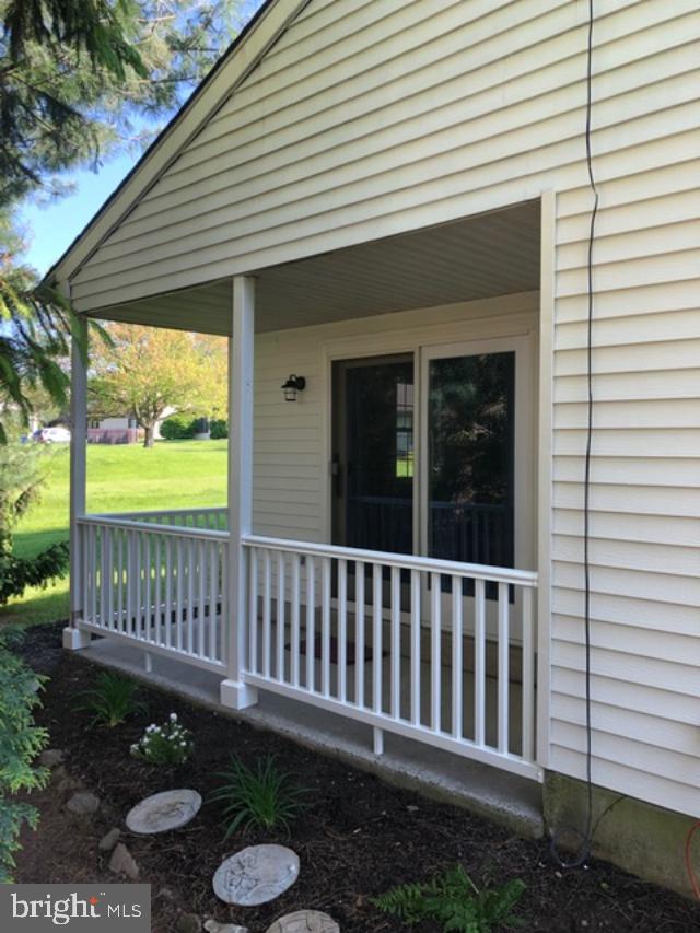 THE HIGHLANDS - Residential Lease