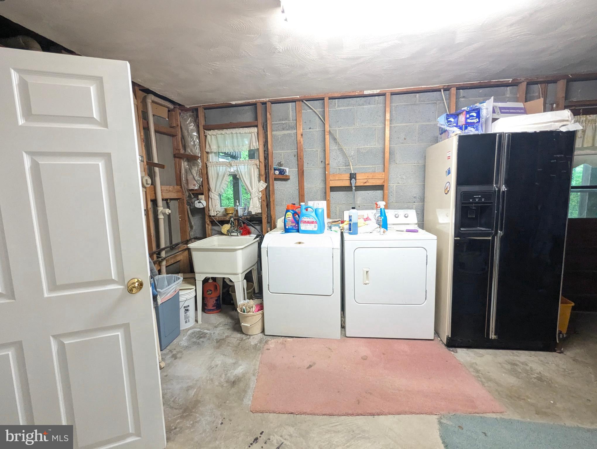 RIDGE VIEW - Residential