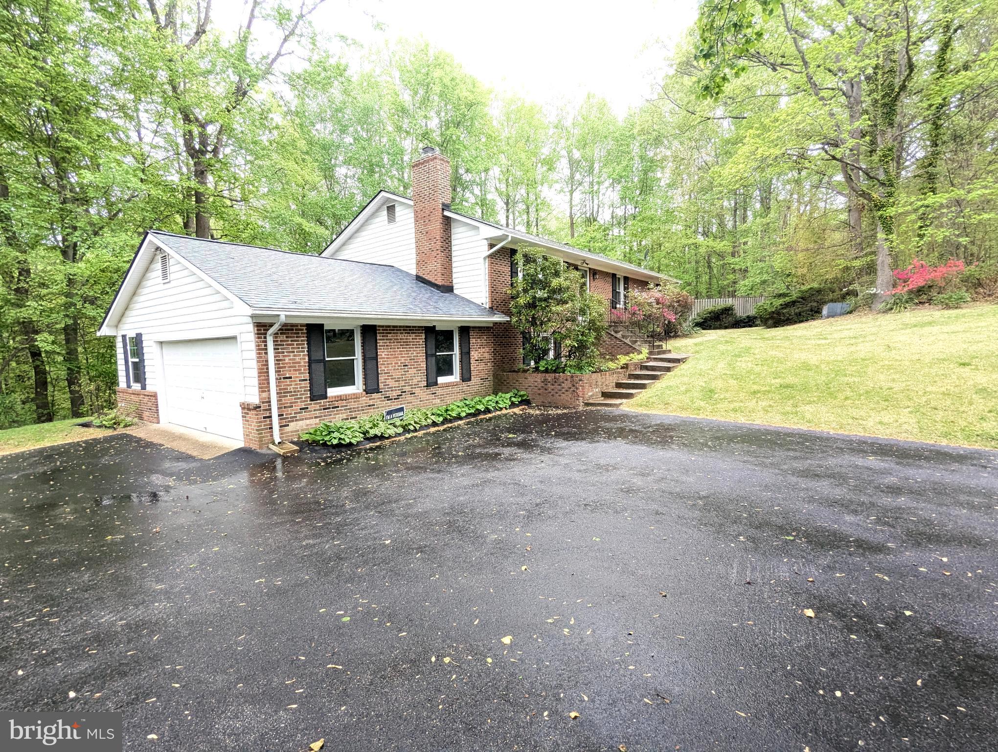 RIDGE VIEW - Residential