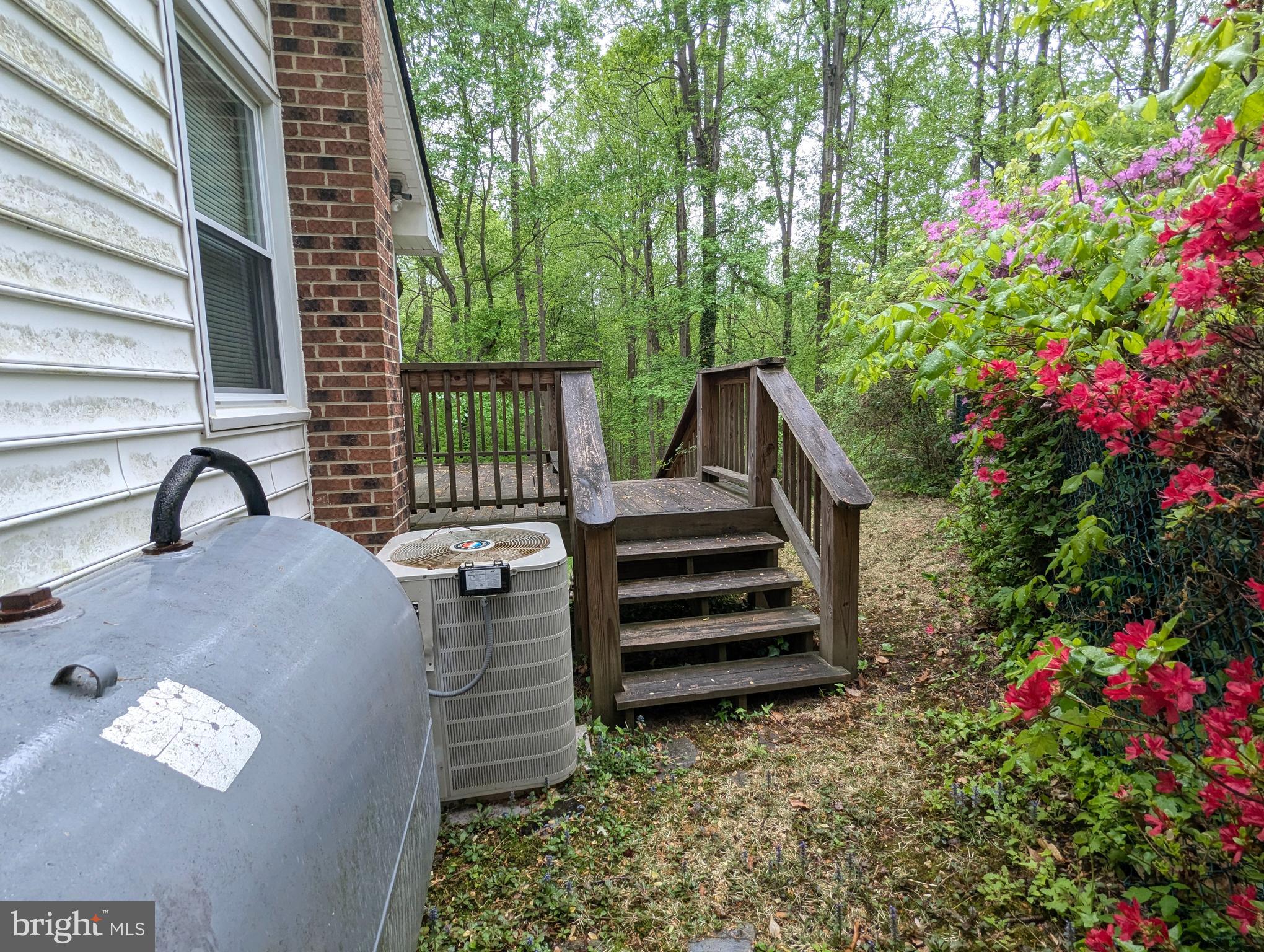 RIDGE VIEW - Residential