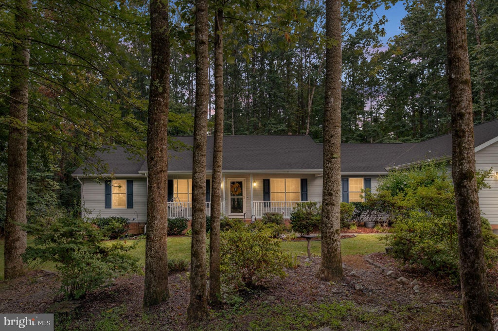 Photo of 3329 Viola Way, BUMPASS, VA 23024 (MLS # VASP2046204)
