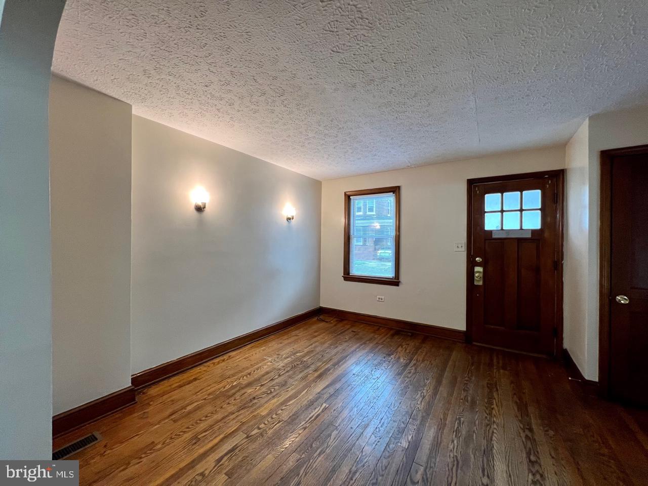 MARTINSBURG CITY - Residential Lease