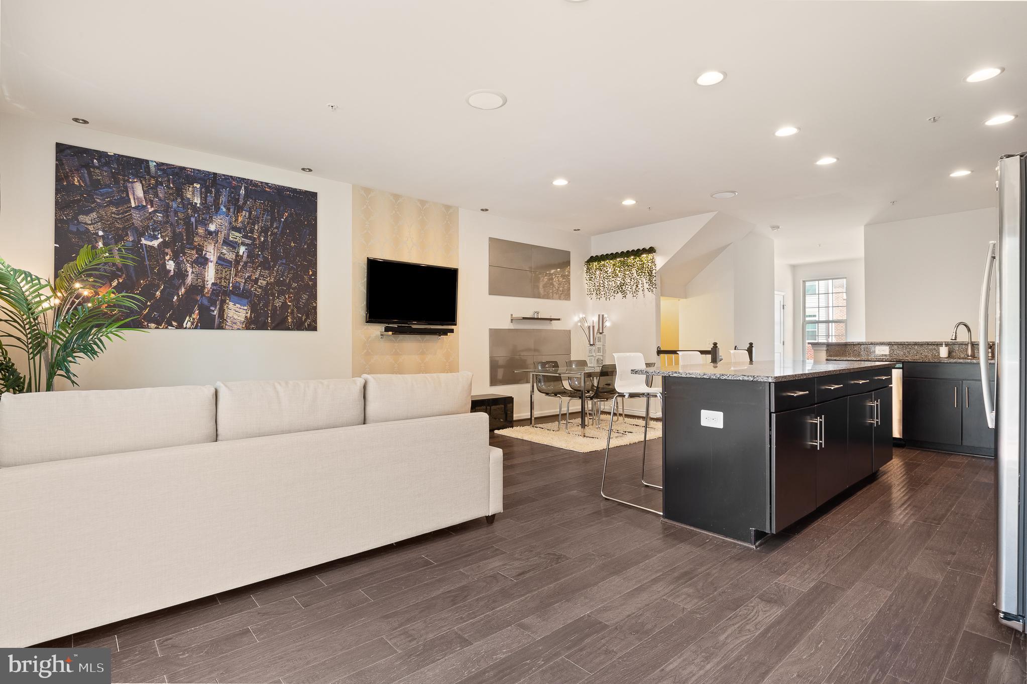 PARKSIDE - Residential