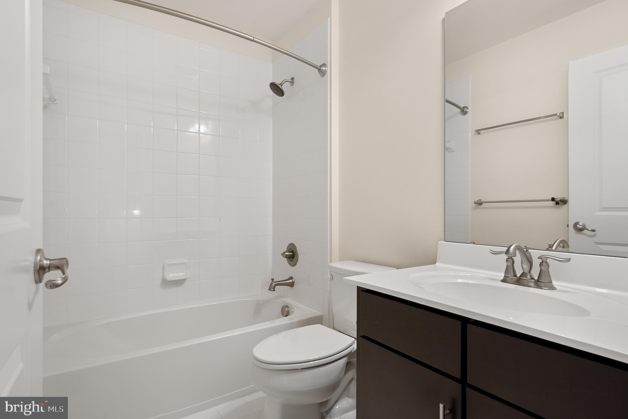 PARKSIDE - Residential