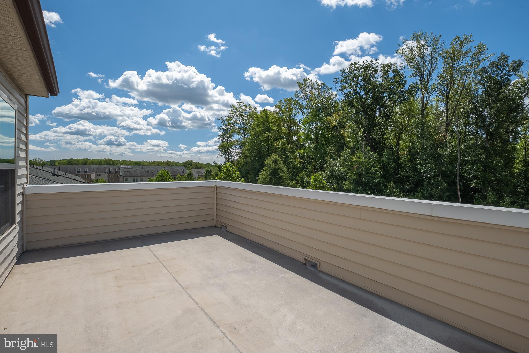 PARKSIDE - Residential