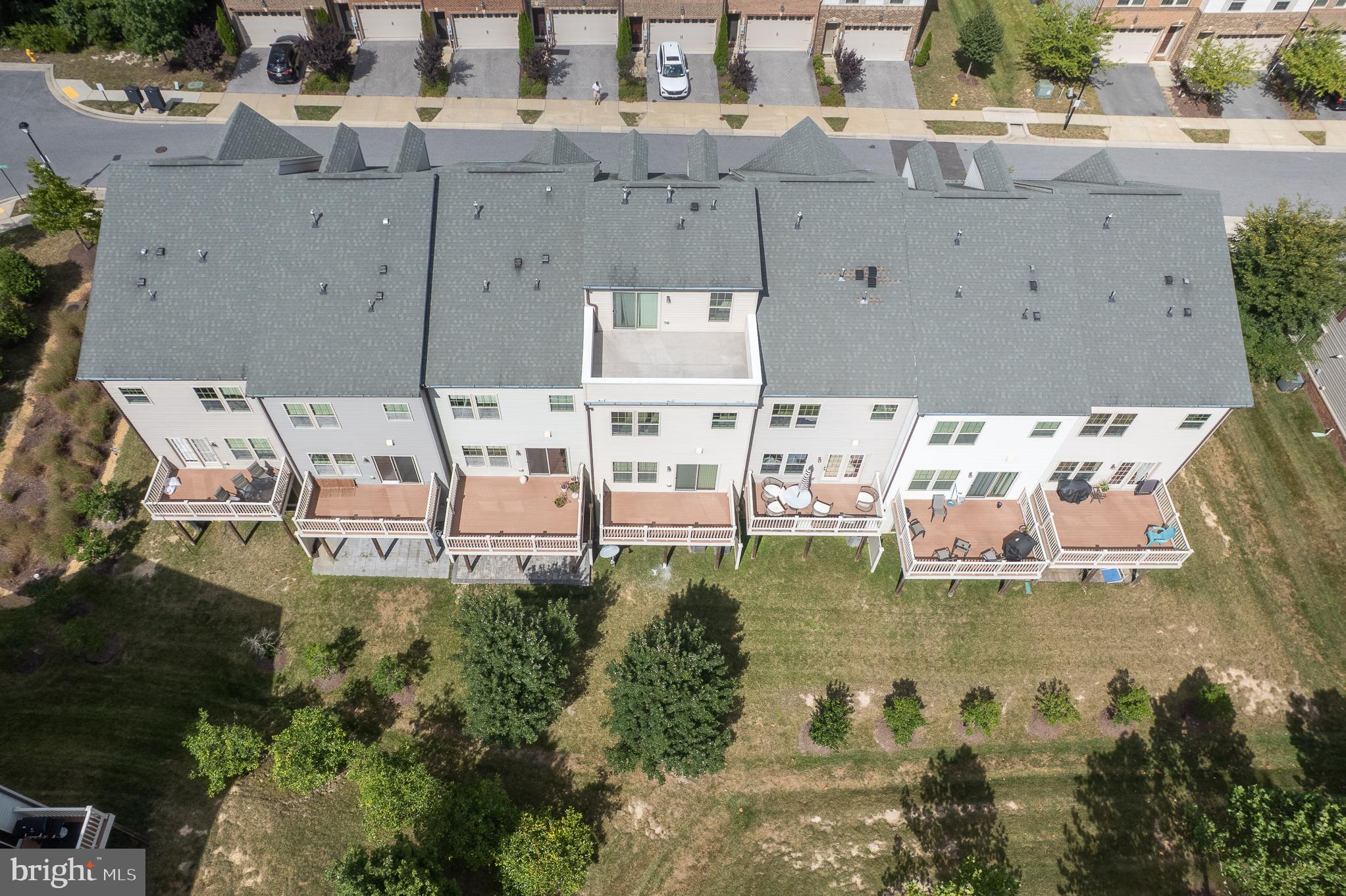 PARKSIDE - Residential