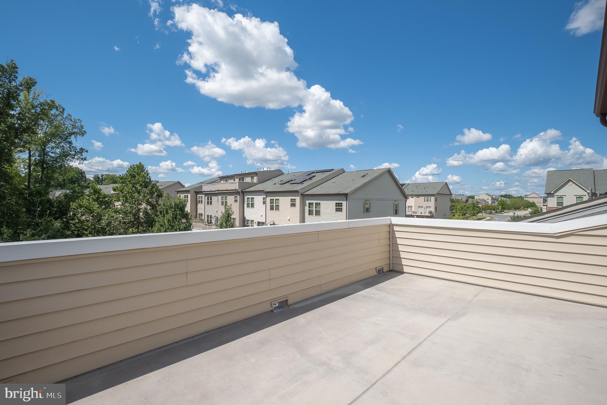 PARKSIDE - Residential