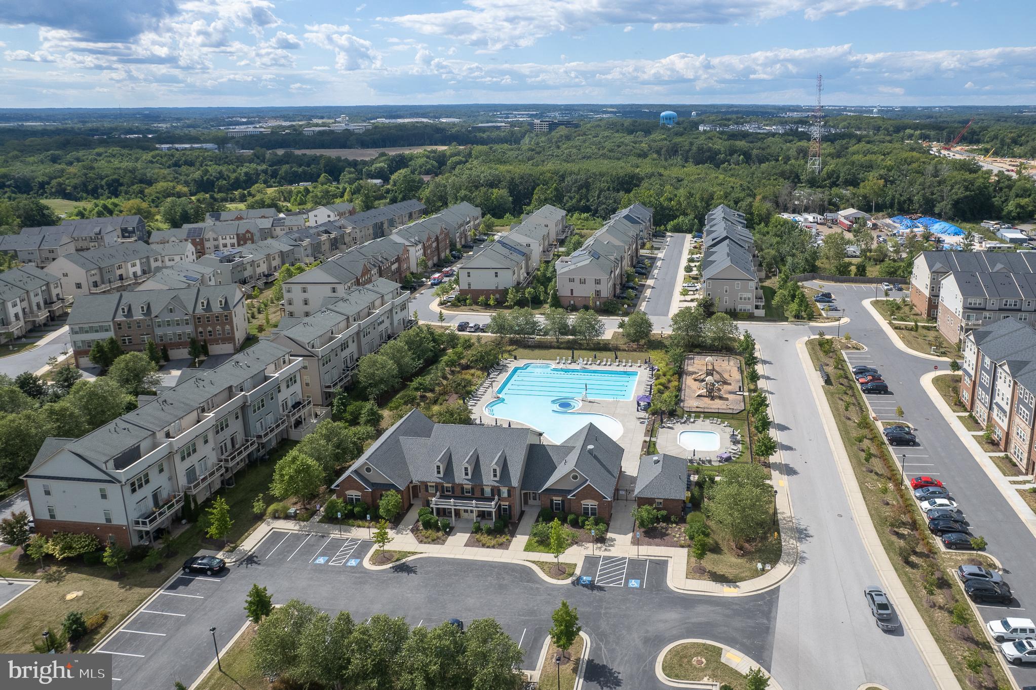 PARKSIDE - Residential