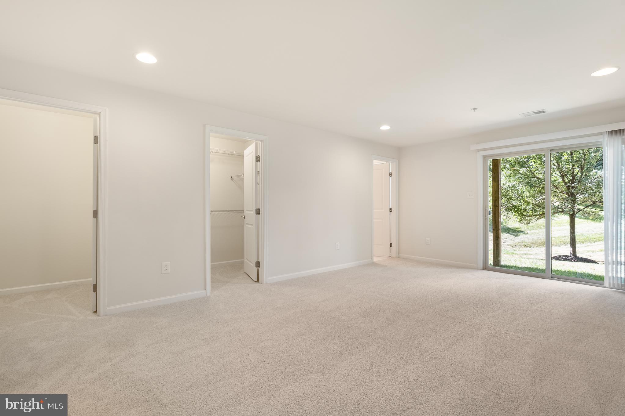 PARKSIDE - Residential